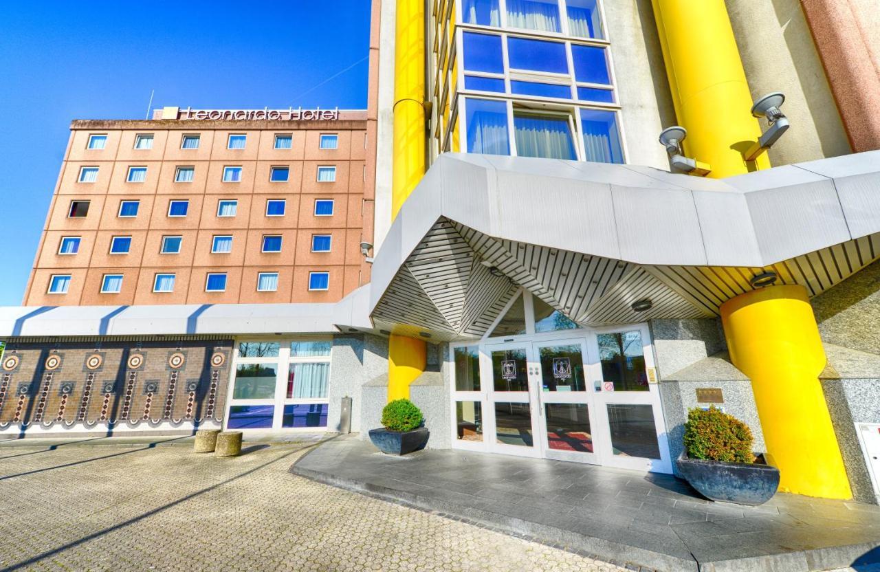 Leonardo Hotel Koeln Екстериор снимка
