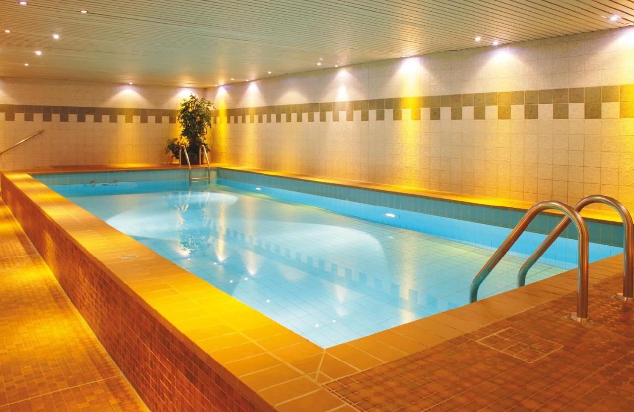 Leonardo Hotel Koeln Екстериор снимка