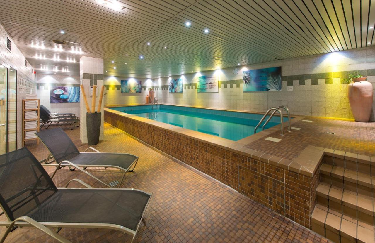 Leonardo Hotel Koeln Екстериор снимка