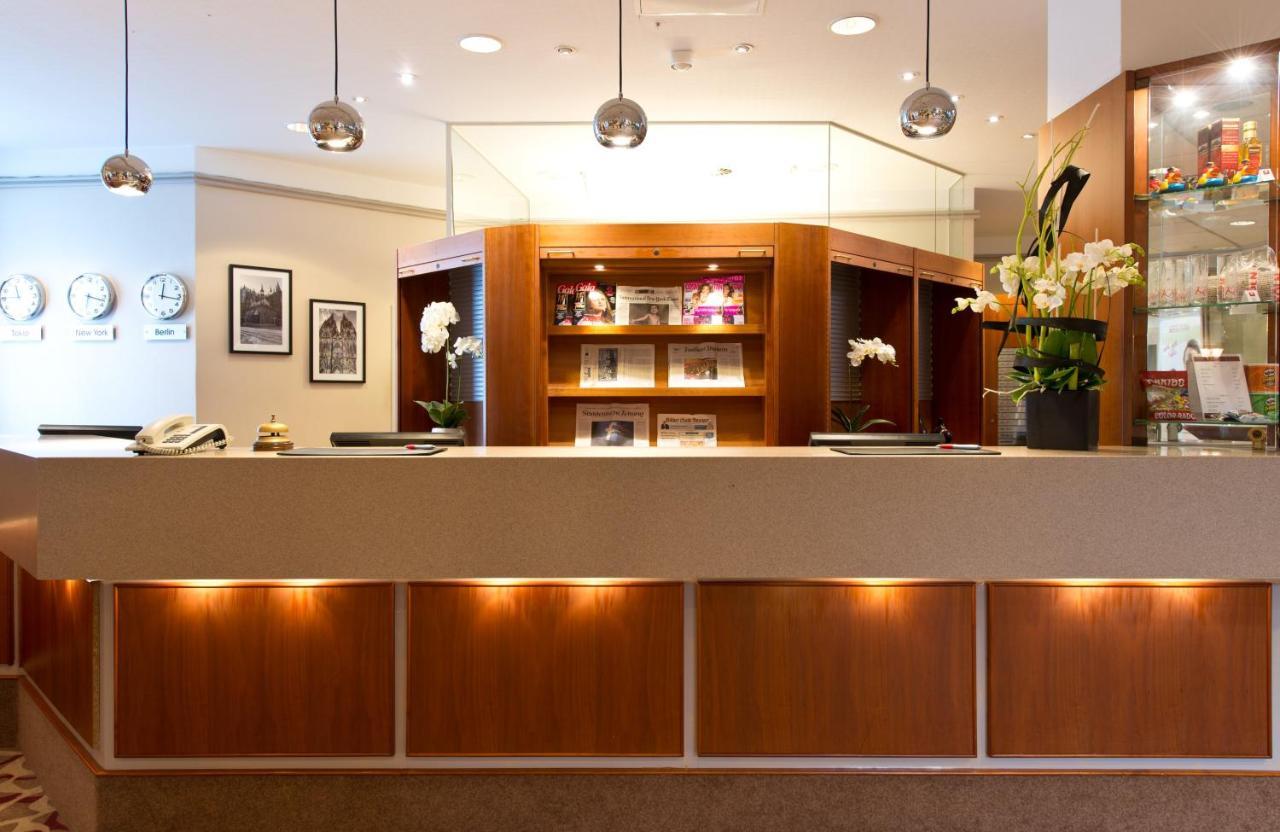 Leonardo Hotel Koeln Екстериор снимка