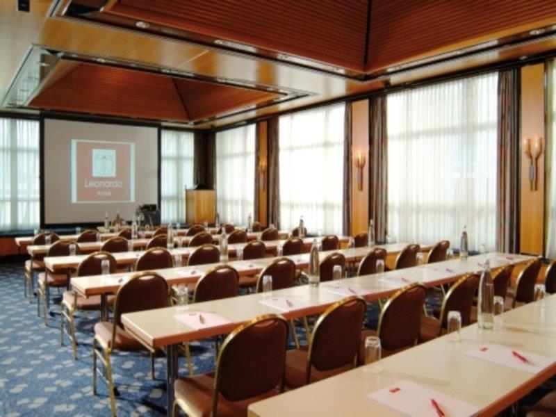 Leonardo Hotel Koeln Съоръжения снимка