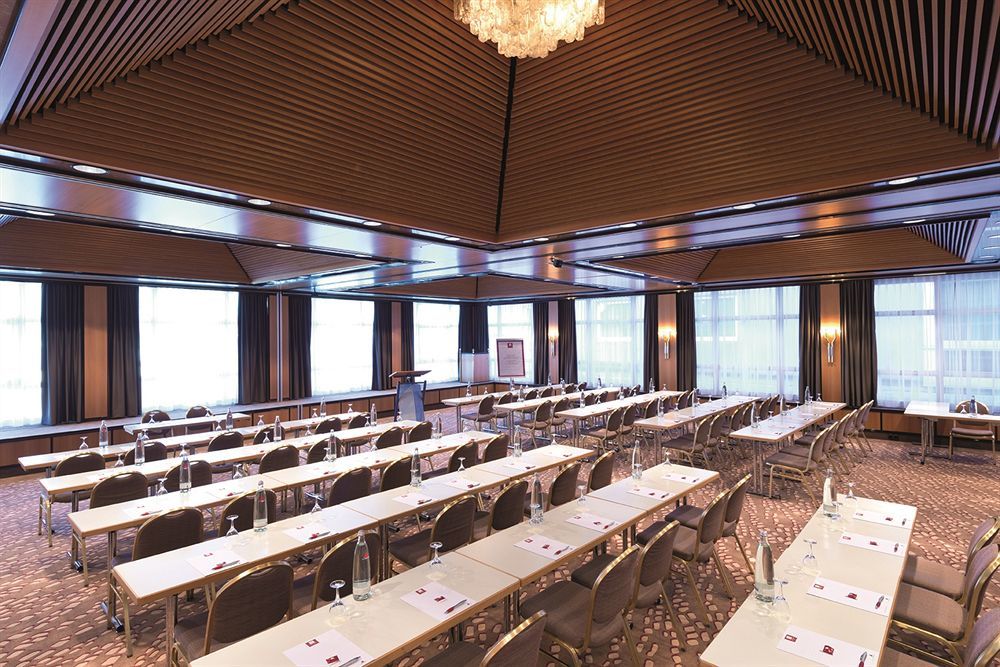 Leonardo Hotel Koeln Екстериор снимка